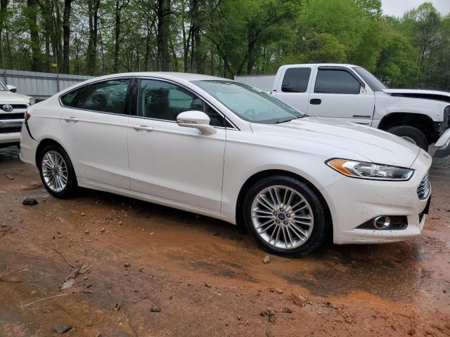 3FA6P0HD4GR162274 - 2016 FORD FUSION SE WHITE photo 4