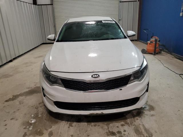 5XXGU4L31HG136406 - 2017 KIA OPTIMA EX WHITE photo 5