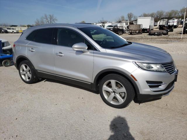 5LMCJ2A95FUJ38128 - 2015 LINCOLN MKC SILVER photo 4