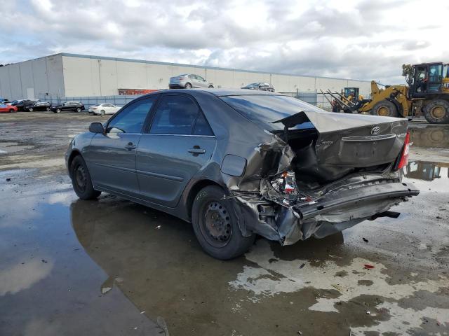 4T1BE32K13U696273 - 2003 TOYOTA CAMRY LE TAN photo 2