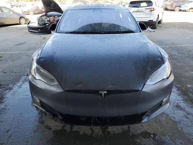 5YJSA1E48JF254615 - 2018 TESLA MODEL S 灰色 照片 5