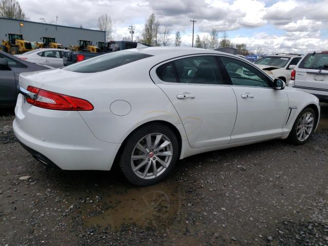 SAJWA0FS2FPU55000 - 2015 JAGUAR XF 2.0T PREMIUM WHITE photo 3