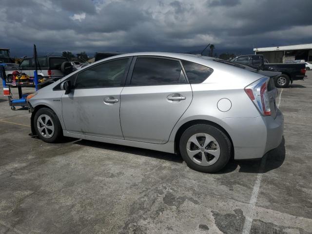 JTDKN3DU7D0348666 - 2013 TOYOTA PRIUS SILVER photo 2