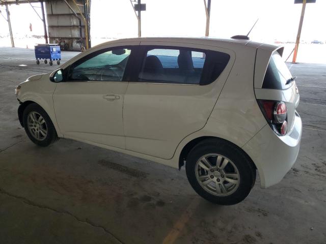 1G1JA6SH2G4174591 - 2016 CHEVROLET SONIC LS თეთრი ფოტო 2