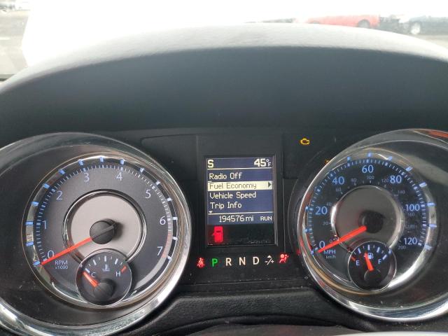 2C4RC1BG1FR673084 - 2015 CHRYSLER TOWN & COU TOURING 白色 照片 9