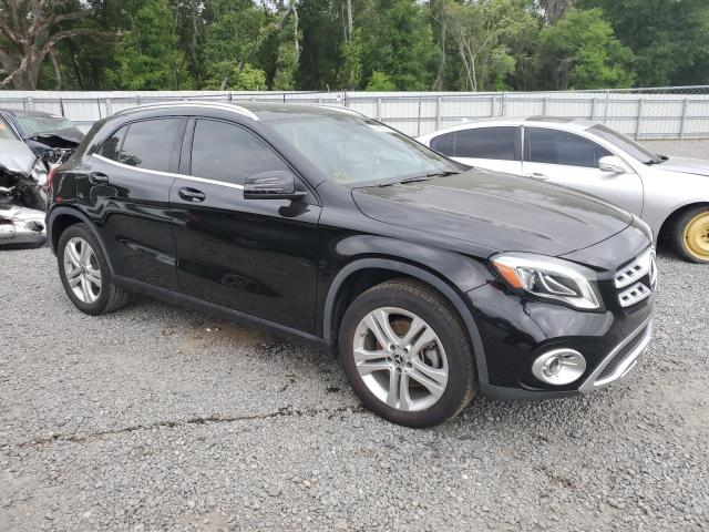 WDCTG4EB8LU025665 - 2020 MERCEDES-BENZ GLA 250 BLACK photo 4