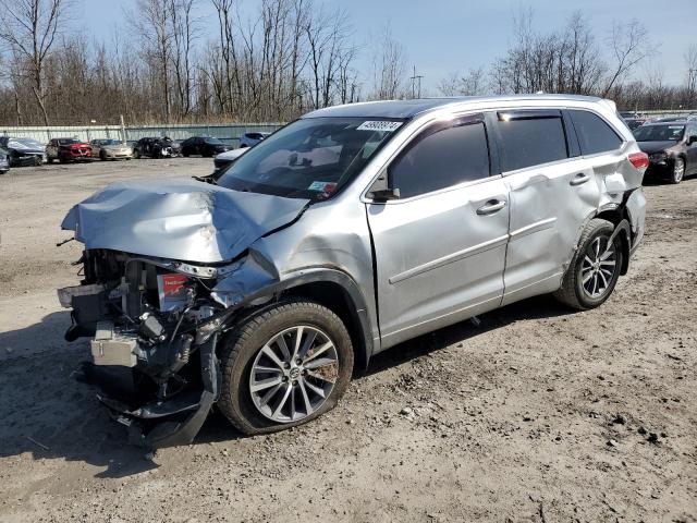 2017 TOYOTA HIGHLANDER SE, 