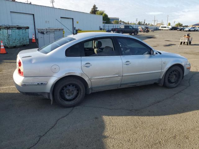 WVWRH63B44P053071 - 2004 VOLKSWAGEN PASSAT GLX ვერცხლისფერი ფოტო 3