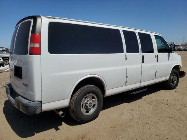 1GJHG39K081154405 - 2008 GMC SAVANA G3500 WHITE photo 3