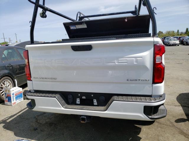 3GCPYBEH9KG218163 - 2019 CHEVROLET SILVERADO K1500 CUSTOM WHITE photo 6