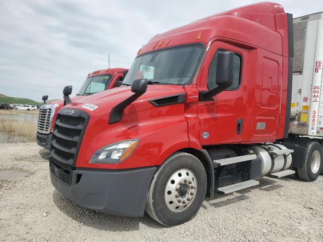 3AKJHPDV3LSKZ7096 - 2020 FREIGHTLINER CASCADIA 1 RED photo 2