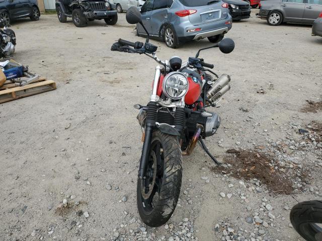 WB10L7303N6F87603 - 2022 BMW R NINE T SCRAMBLER BLACK photo 2