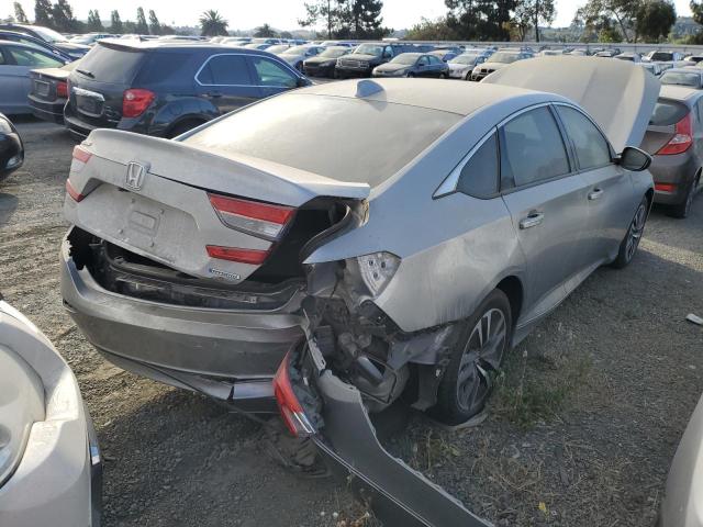 1HGCV3F45KA013836 - 2019 HONDA ACCORD HYBRID EX SILVER photo 3