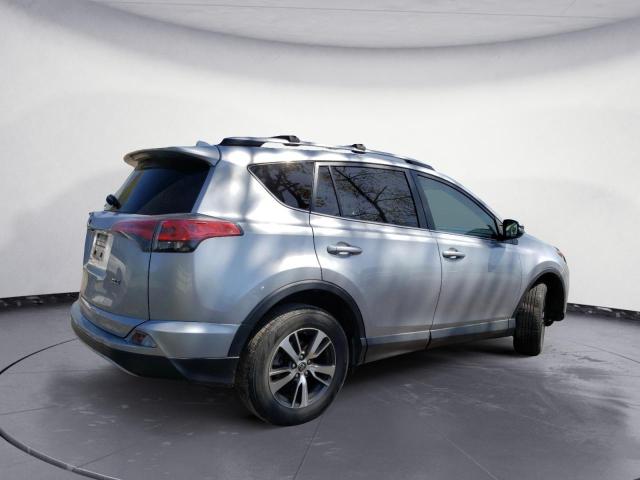 JTMWFREV5JJ165930 - 2018 TOYOTA RAV4 ADVENTURE GRAY photo 3