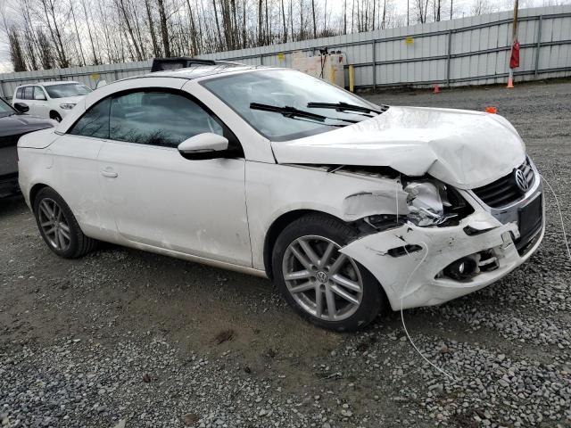 WVWFA71F59V011613 - 2009 VOLKSWAGEN EOS LUX 白色 照片 4