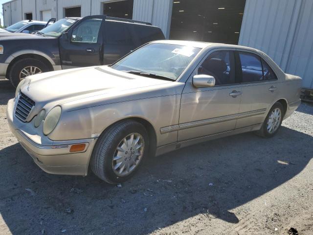 2001 MERCEDES-BENZ E 320, 