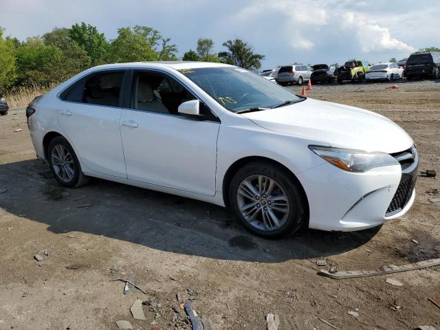 4T1BF1FK2FU075110 - 2015 TOYOTA CAMRY LE WHITE photo 4