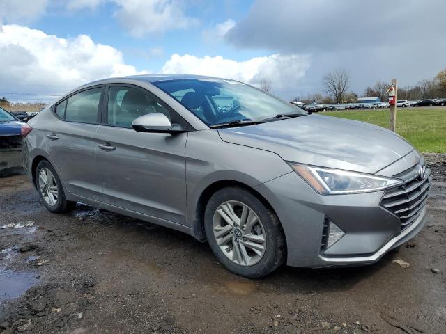 KMHD84LF0LU028911 - 2020 HYUNDAI ELANTRA SEL GRAY photo 4