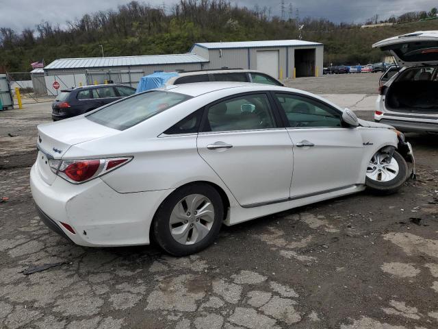 KMHEC4A4XEA113991 - 2014 HYUNDAI SONATA HYBRID WHITE photo 3