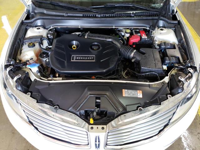 3LN6L2G99GR609157 - 2016 LINCOLN MKZ BEIGE photo 11