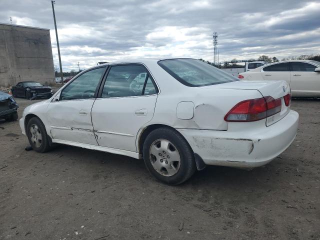 1HGCG16542A083822 - 2002 HONDA ACCORD EX WHITE photo 2