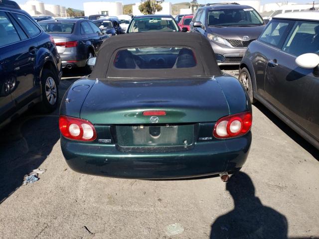 JM1NB353810206947 - 2001 MAZDA MX-5 MIATA BASE GREEN photo 6