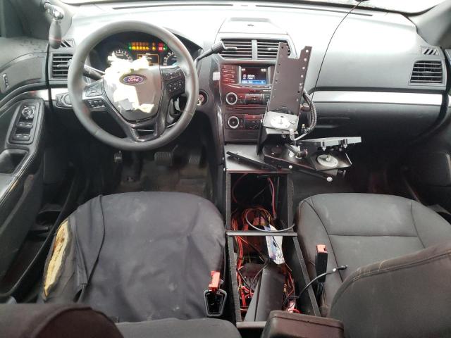 1FM5K8AR2HGD06420 - 2017 FORD EXPLORER POLICE INTERCEPTOR Qara foto 8