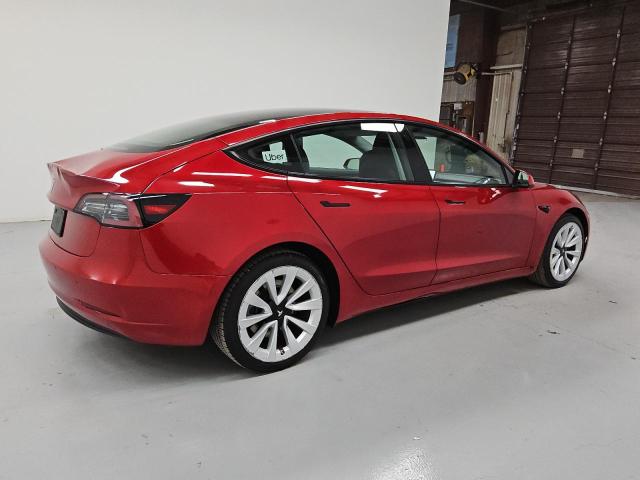 5YJ3E1EA8NF189530 - 2022 TESLA MODEL 3 RED photo 3
