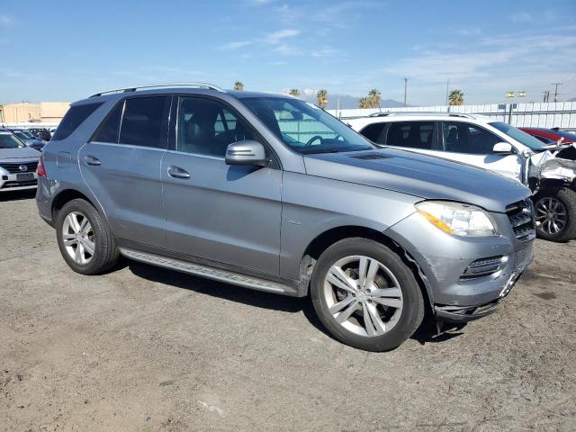 4JGDA5HB8CA054819 - 2012 MERCEDES-BENZ ML 350 4MATIC SILVER photo 4