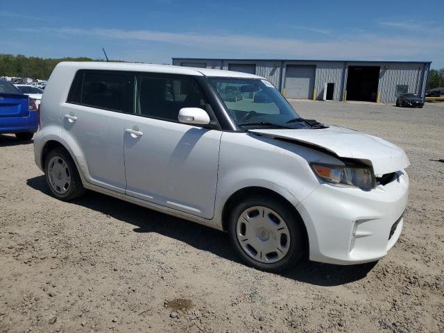 JTLZE4FE0DJ041980 - 2013 TOYOTA SCION XB WHITE photo 4