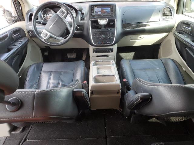 2C4RC1CG4CR245729 - 2012 CHRYSLER TOWN & COU TOURING L RED photo 8