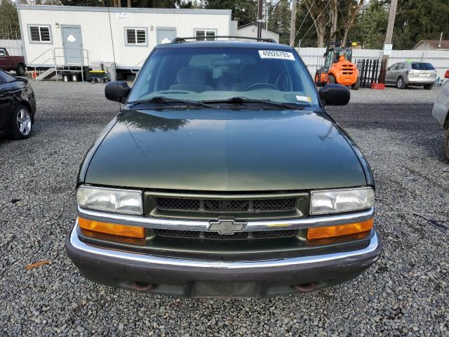 1GNDT13WX1K230236 - 2001 CHEVROLET BLAZER GREEN photo 5