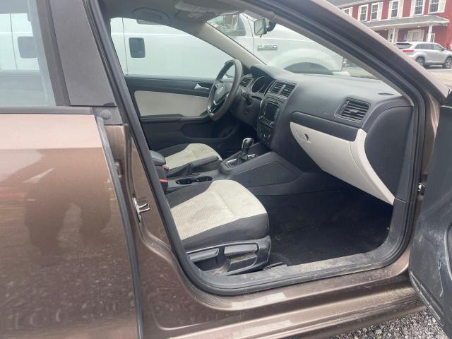 3VW2K7AJ7FM202825 - 2015 VOLKSWAGEN JETTA BASE BROWN photo 5