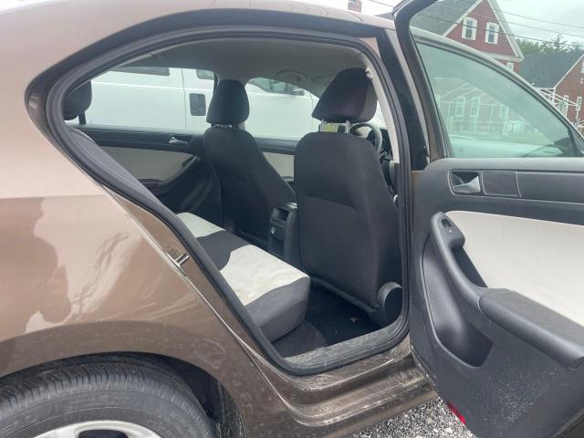 3VW2K7AJ7FM202825 - 2015 VOLKSWAGEN JETTA BASE BROWN photo 6