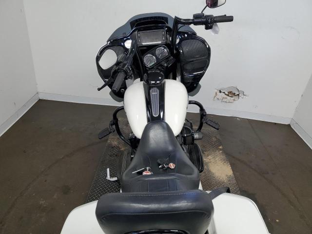 1HD1KTC14JB649082 - 2018 HARLEY-DAVIDSON FLTRXS ROAD GLIDE SPECIAL WHITE photo 6