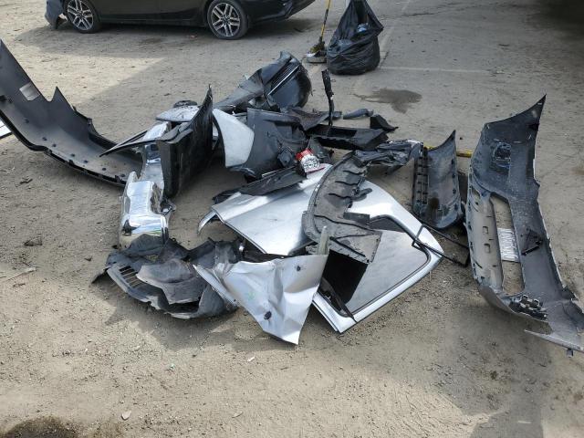 5TFJU4GN9EX053439 - 2014 TOYOTA TACOMA DOUBLE CAB PRERUNNER SILVER photo 12