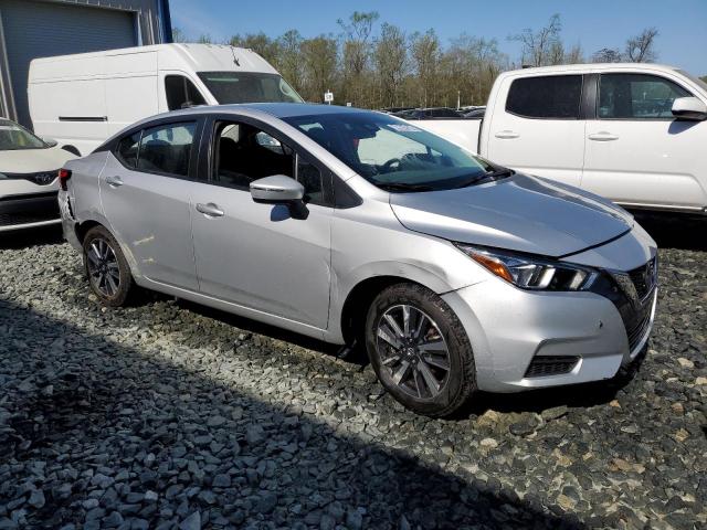 3N1CN8EVXLL866431 - 2020 NISSAN VERSA SV SILVER photo 4