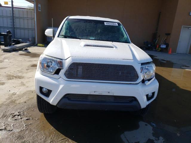 3TMJU4GN6FM189650 - 2015 TOYOTA TACOMA DOUBLE CAB PRERUNNER WHITE photo 5