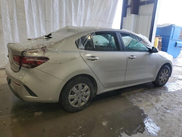 3KPA24AD8PE613914 - 2023 KIA RIO LX SILVER photo 3