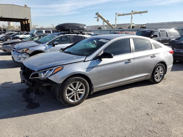 5NPE24AF5GH424569 - 2016 HYUNDAI SONATA SE SILVER photo 1