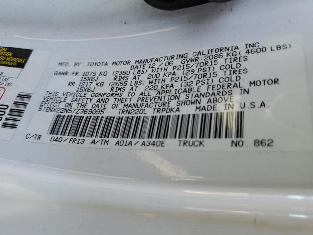 5TENX22N57Z369095 - 2007 TOYOTA TACOMA WHITE photo 13