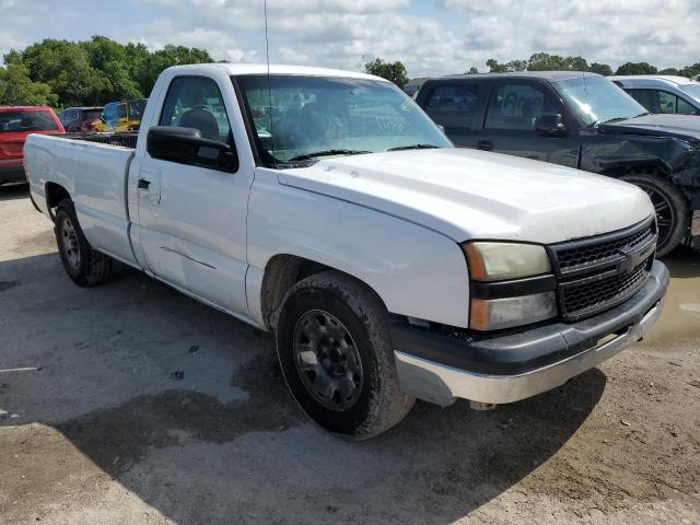 1GCEC14X27Z136257 - 2007 CHEVROLET SILVERADO C1500 CLASSIC WHITE photo 4