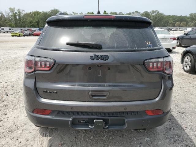 3C4NJDBB8KT653819 - 2019 JEEP COMPASS LATITUDE GRAY photo 6