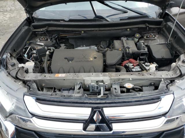 JA4AZ2A30HZ030972 - 2017 MITSUBISHI OUTLANDER ES GRAY photo 12