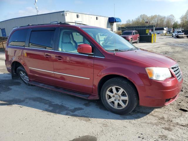 2A4RR5D1XAR338682 - 2010 CHRYSLER TOWN & COU TOURING RED photo 4