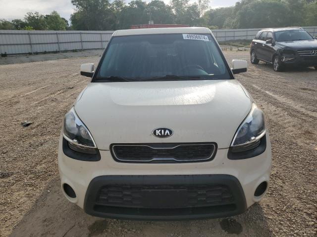 KNDJT2A57D7560256 - 2013 KIA SOUL CREAM photo 5