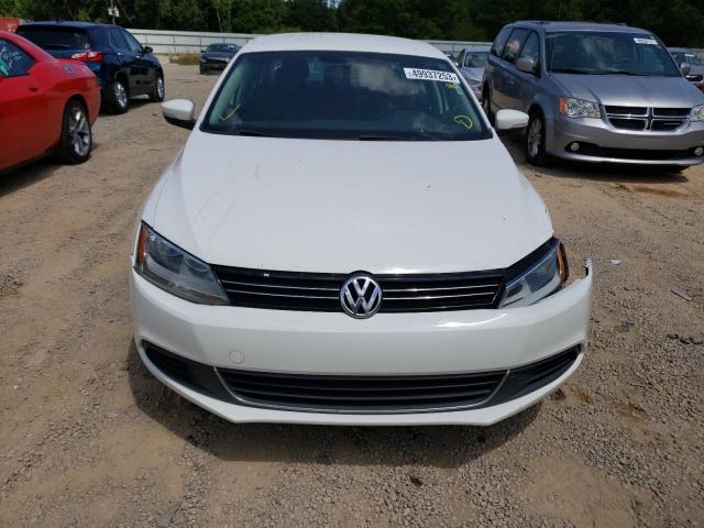 3VWDP7AJ1DM407628 - 2013 VOLKSWAGEN JETTA SE WHITE photo 5