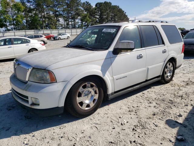 5LMFU28545LJ19999 - 2005 LINCOLN NAVIGATOR WHITE photo 1