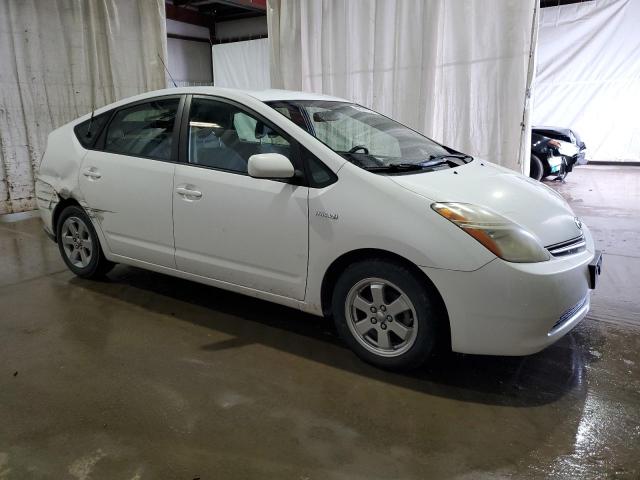 JTDKB20U077649882 - 2007 TOYOTA PRIUS WHITE photo 4