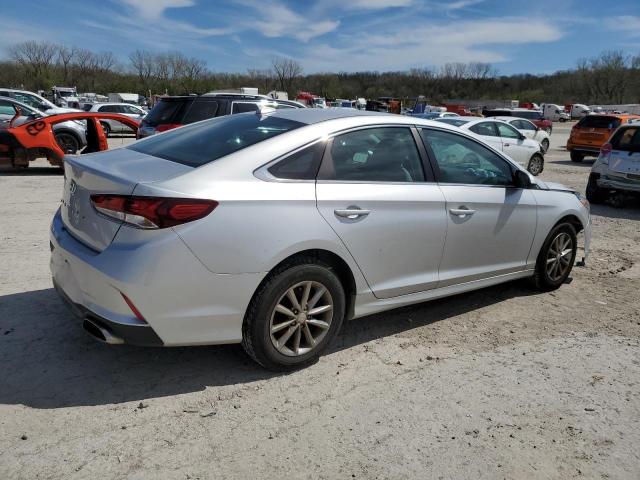 5NPE24AF0KH769517 - 2019 HYUNDAI SONATA SE SILVER photo 3